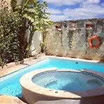 Il Kiostro * Zurrieq