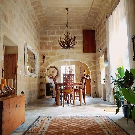 Il Kiostro * Zurrieq